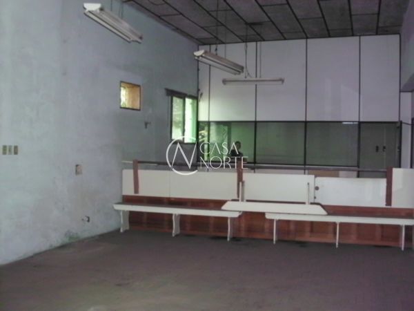 Prédio Comercial à venda  com 2195m², Rua Hoffmann no bairro Floresta em Porto Alegre