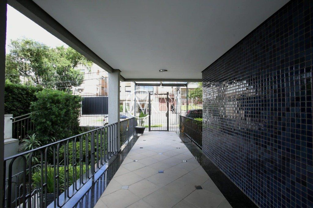 Apartamento à venda com 2 quartos, 57m², 2 vagas, Rua Dona Oti no bairro Petrópolis em Porto Alegre
