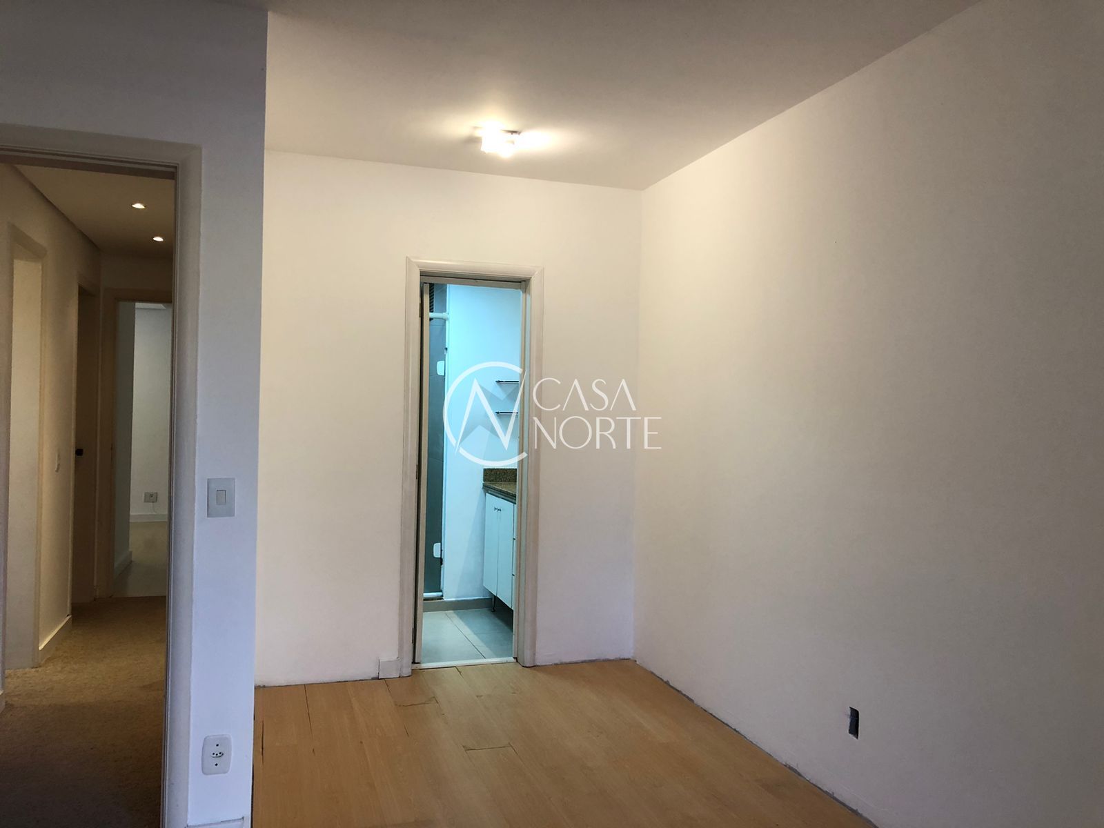 Apartamento à venda com 3 quartos, 105m², 1 suíte, 1 vaga, Rua Costa no bairro Menino Deus em Porto Alegre