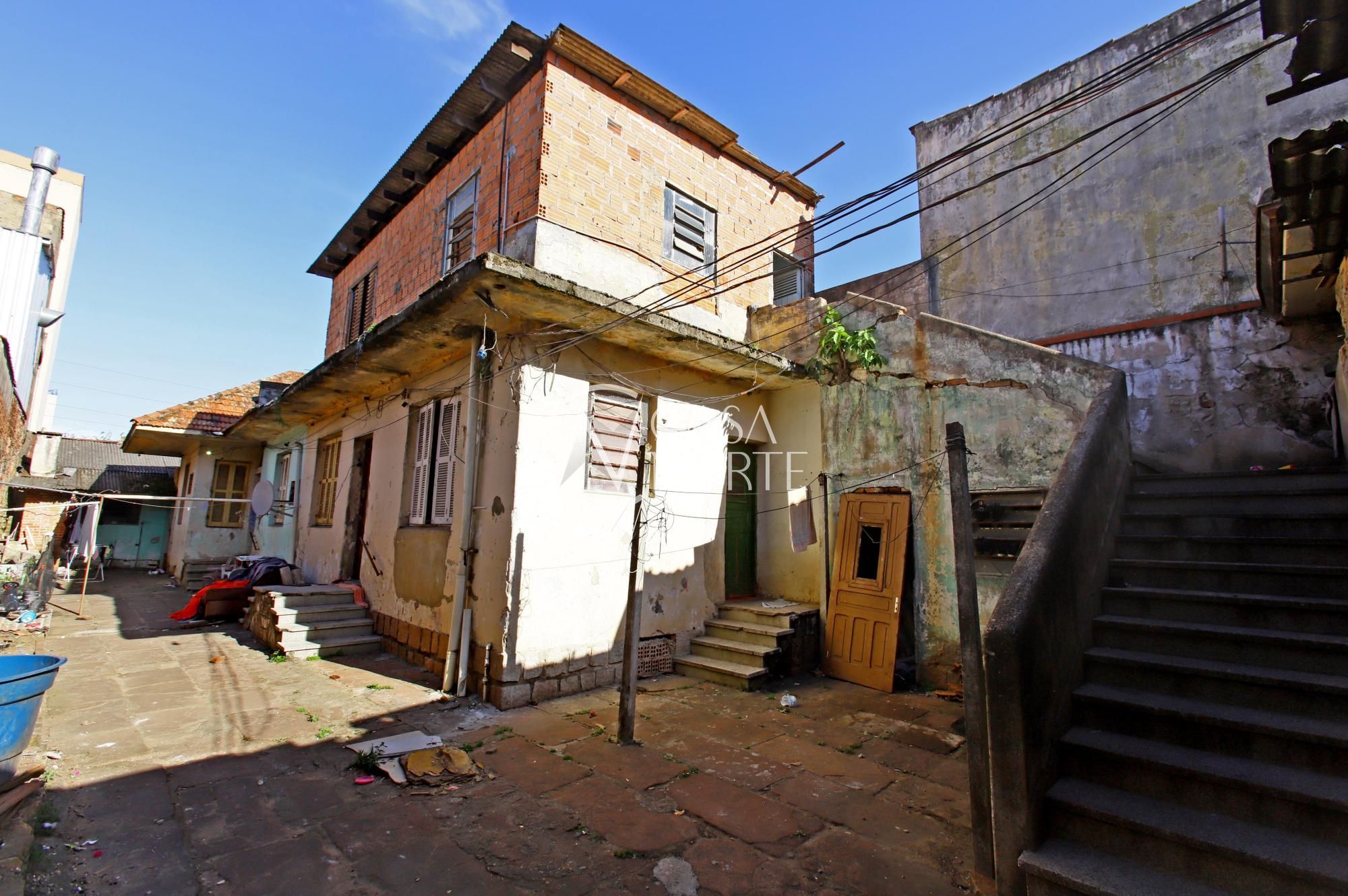 Terreno à venda  com 414m², Rua Conselheiro Travassos no bairro São Geraldo em Porto Alegre