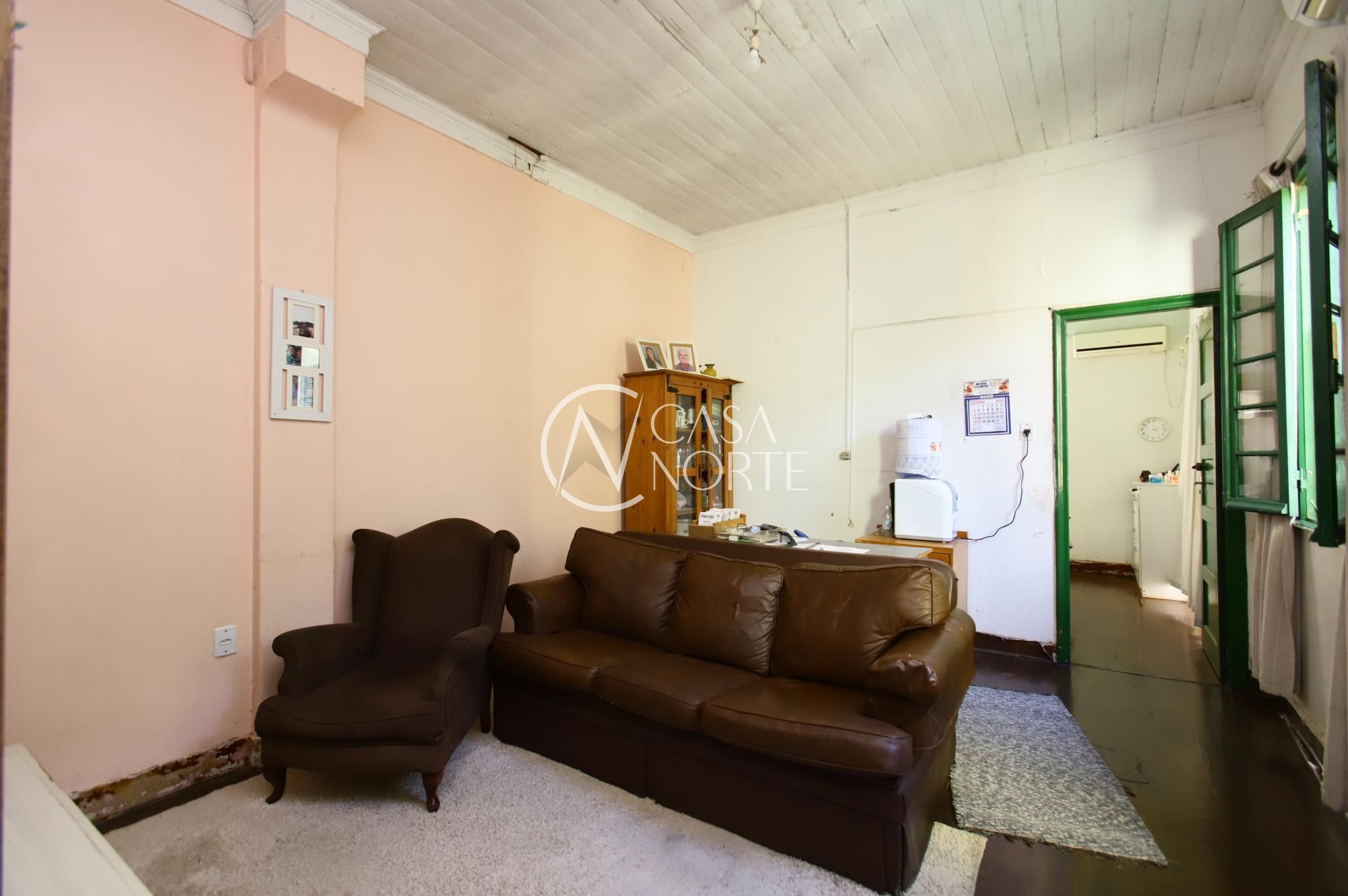 Terreno à venda  com 185m², Rua Félix da Cunha no bairro Floresta em Porto Alegre