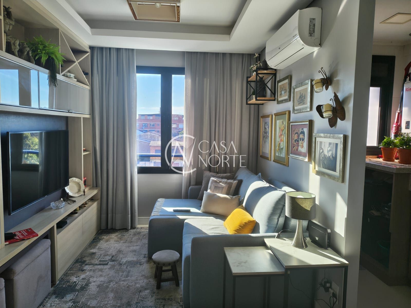 Apartamento à venda com 1 quarto, 40m², 1 suíte, 1 vaga, Rua Tamandaré no bairro Camaquã em Porto Alegre