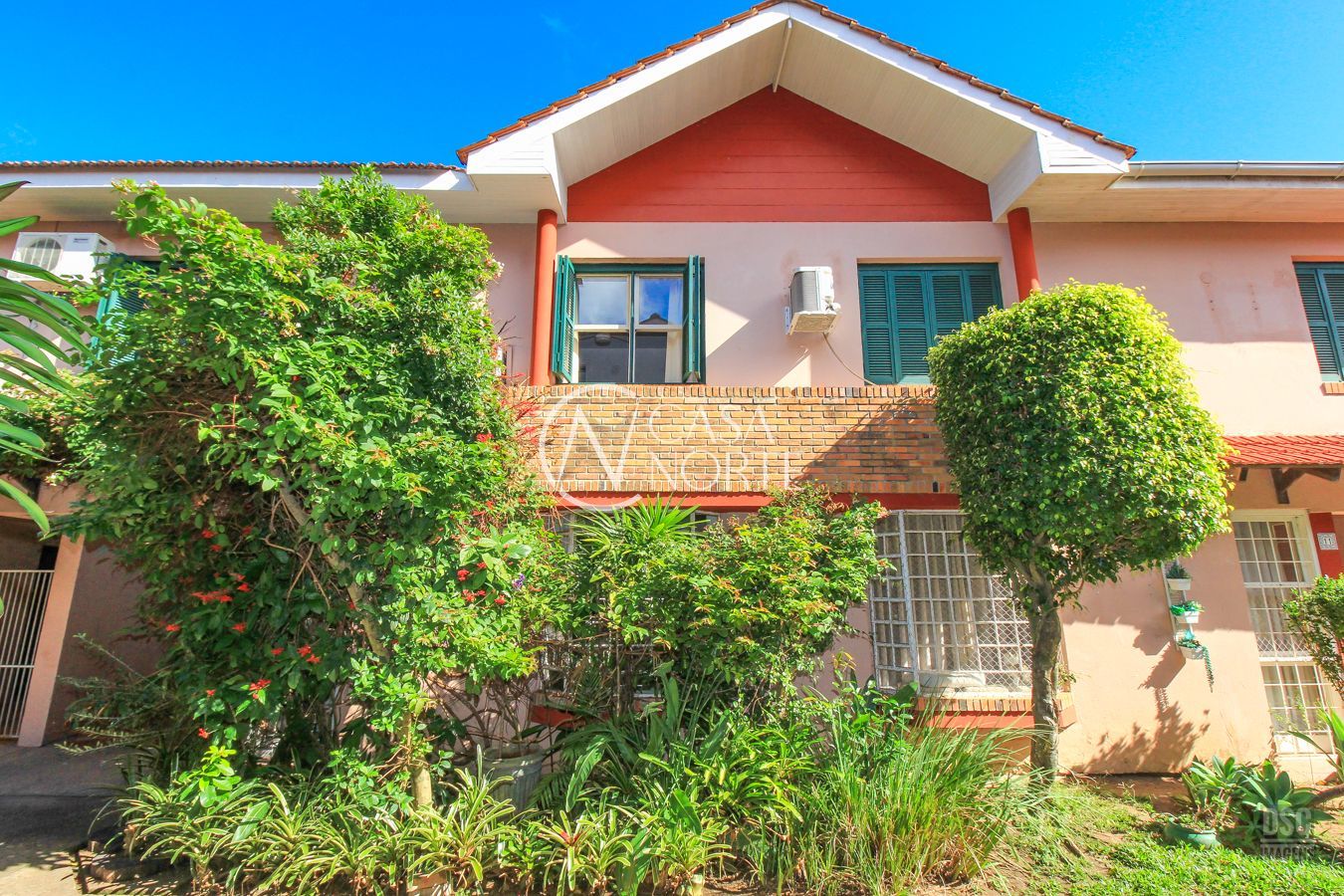 Casa de Condomínio à venda com 3 quartos, 133m², 1 suíte, 2 vagas, Rua Landel de Moura no bairro Tristeza em Porto Alegre