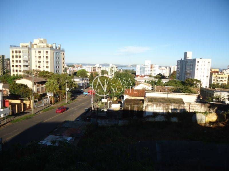 Casa Comercial à venda com 5 quartos, 400m², 1 suíte, 4 vagas, Rua Marechal Hermes no bairro Camaquã em Porto Alegre