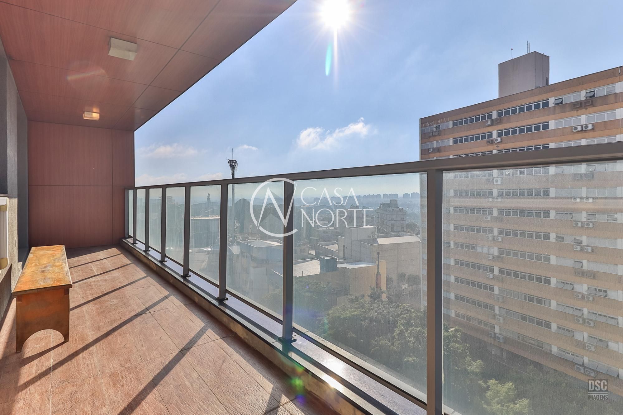 Apartamento à venda com 2 quartos, 76m², 1 suíte, 2 vagas, Rua Gutemberg no bairro Petrópolis em Porto Alegre