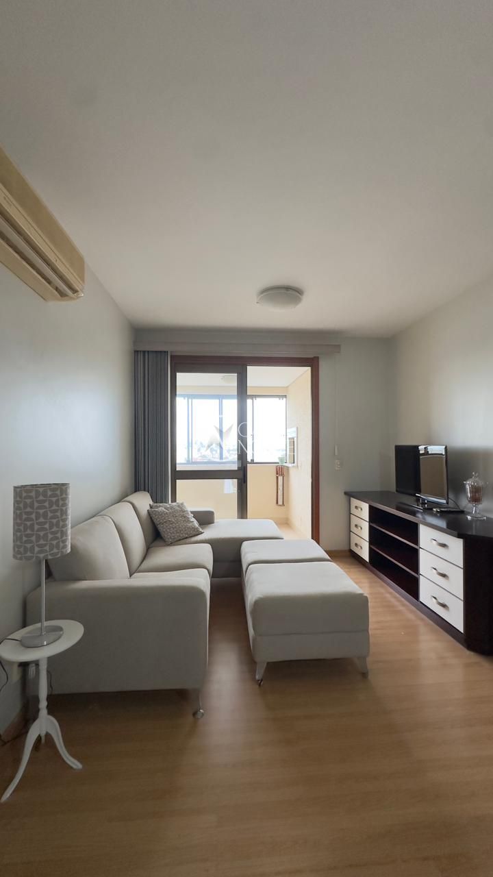 Apartamento à venda com 3 quartos, 91m², 1 suíte, 2 vagas, Rua Domingos Crescêncio no bairro Santana em Porto Alegre
