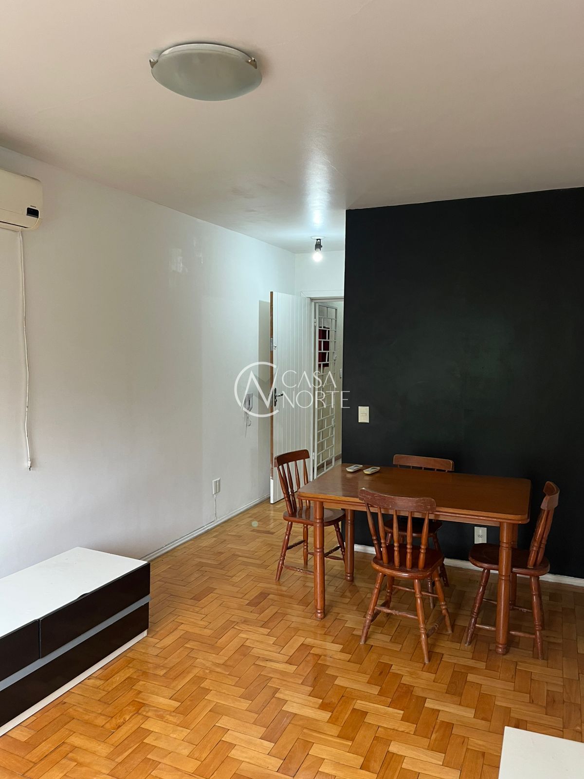 Apartamento à venda com 1 quarto, 45m², Rua Jacinto Gomes no bairro Santana em Porto Alegre