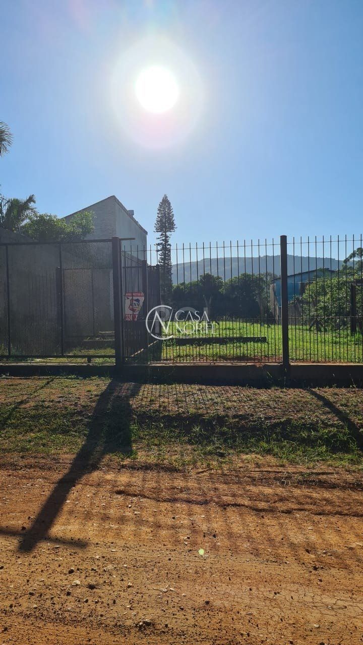 Terreno à venda  com 1000m², Estrada Julio Antônio Pereira no bairro Hípica em Porto Alegre
