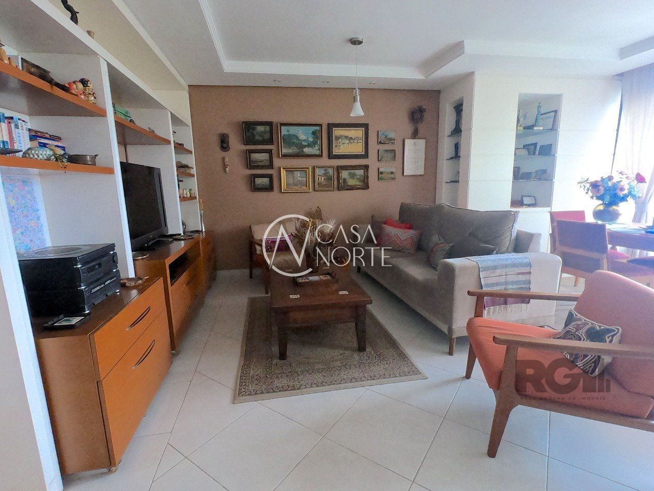 Apartamento à venda com 3 quartos, 94m², 1 suíte, 2 vagas, Rua Doutor Mário Totta no bairro Tristeza em Porto Alegre