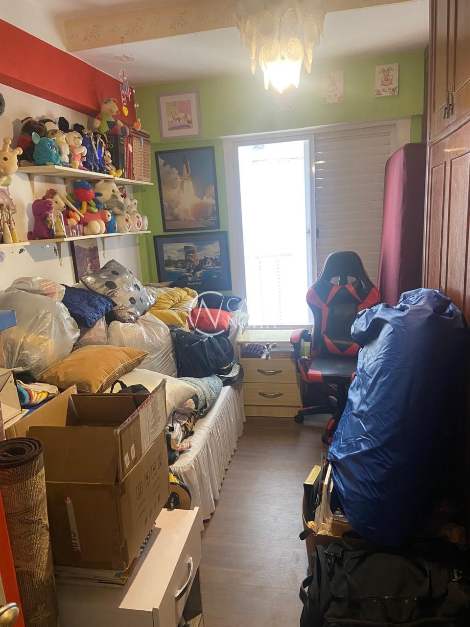 Apartamento à venda com 4 quartos, 133m², 1 vaga, Avenida Borges de Medeiros no bairro Centro Histórico em Porto Alegre