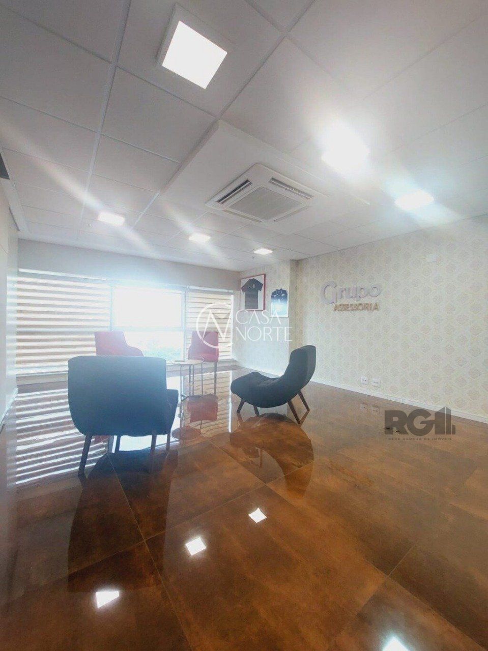 Apartamento à venda , 41m², Avenida Diário de Notícias no bairro Cristal em Porto Alegre