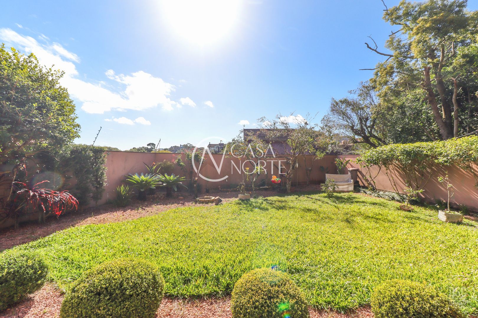 Casa à venda com 3 quartos, 350m², 1 suíte, 4 vagas, Rua Sady Barros Hofmeister no bairro Teresópolis em Porto Alegre