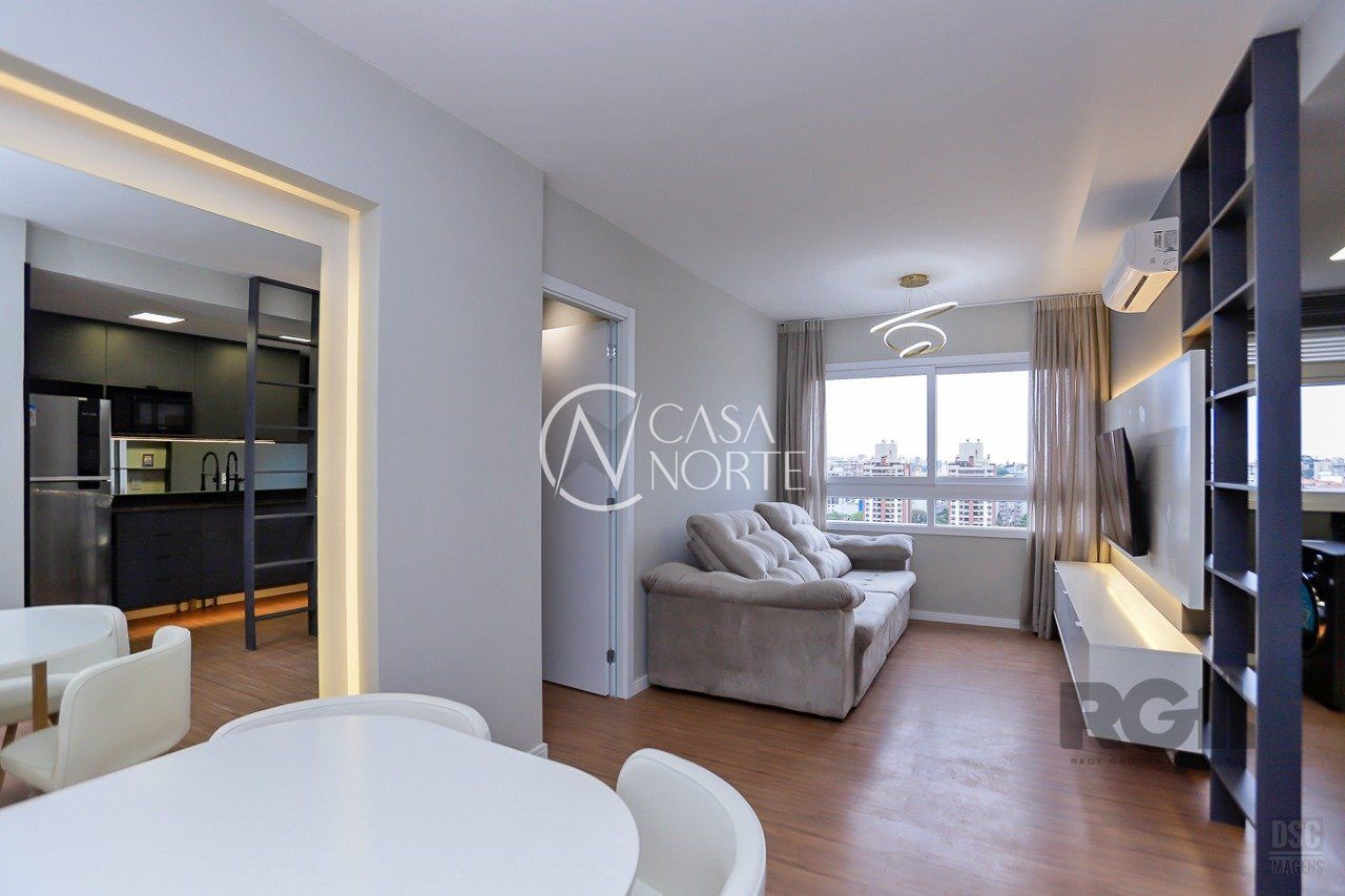 Apartamento à venda com 2 quartos, 56m², 1 suíte, 1 vaga, Rua Jerônymo Zelmanovitz no bairro São Sebastião em Porto Alegre