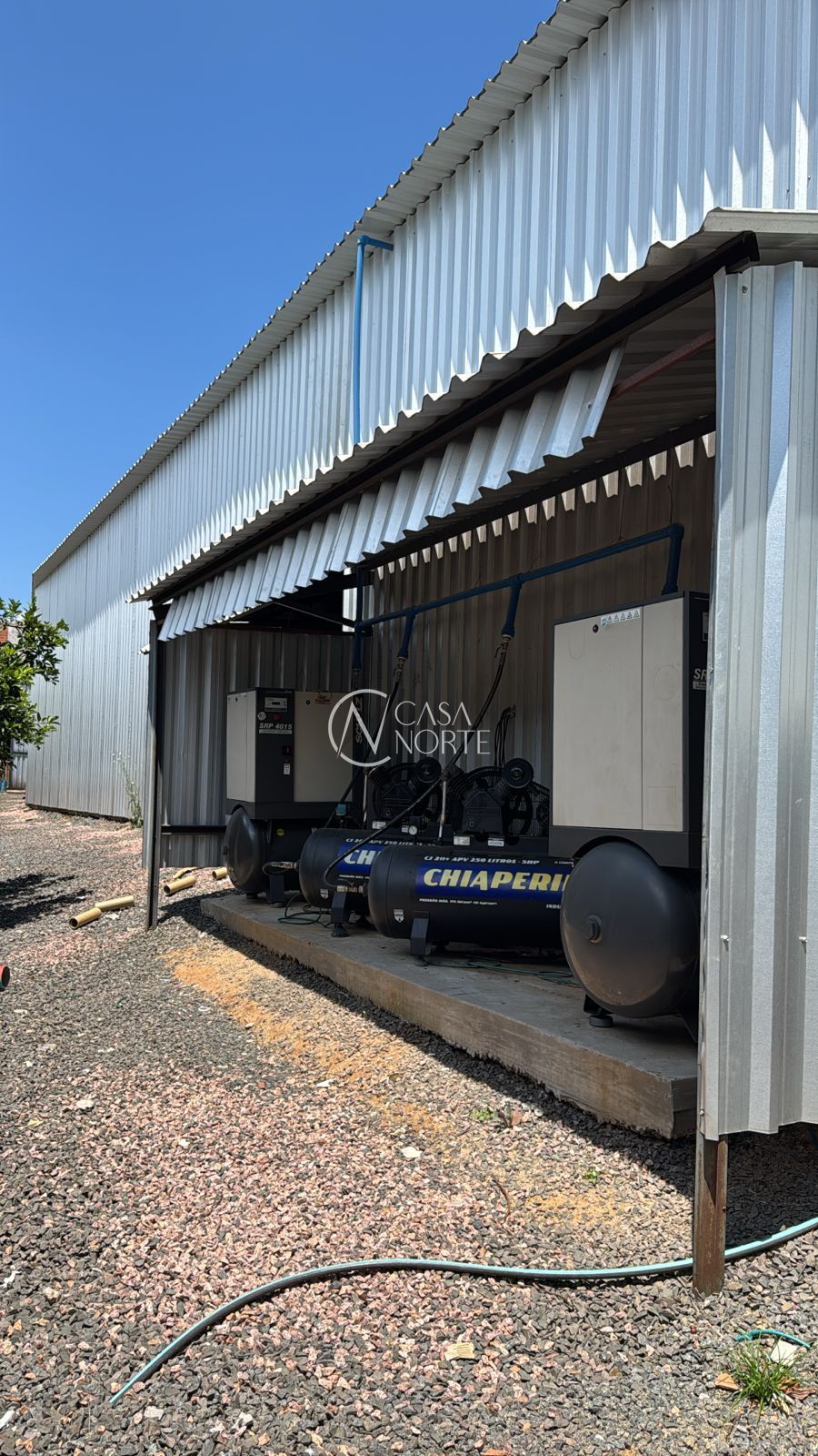 Pavilhão à venda com 2 quartos, 1714m², 10 vagas, Rua Imperador Hiroito no bairro Restinga em Porto Alegre