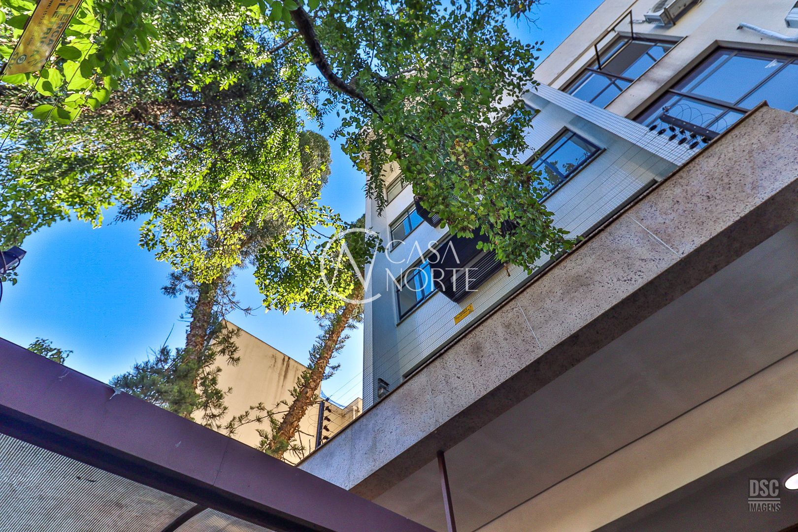 Sala Comercial à venda com 1 quarto, 70m², Rua Felipe Neri no bairro Auxiliadora em Porto Alegre