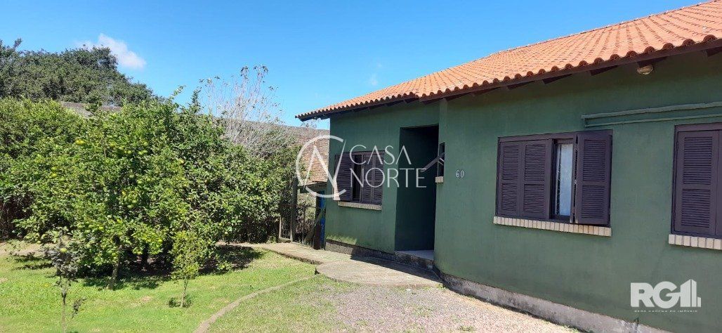 Casa à venda com 3 quartos, 250m², 4 vagas, Estrada Jacques da Rosa no bairro Lageado em Porto Alegre