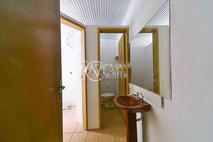 Loja à venda , 217m², Rua Gaspar Martins no bairro Floresta em Porto Alegre