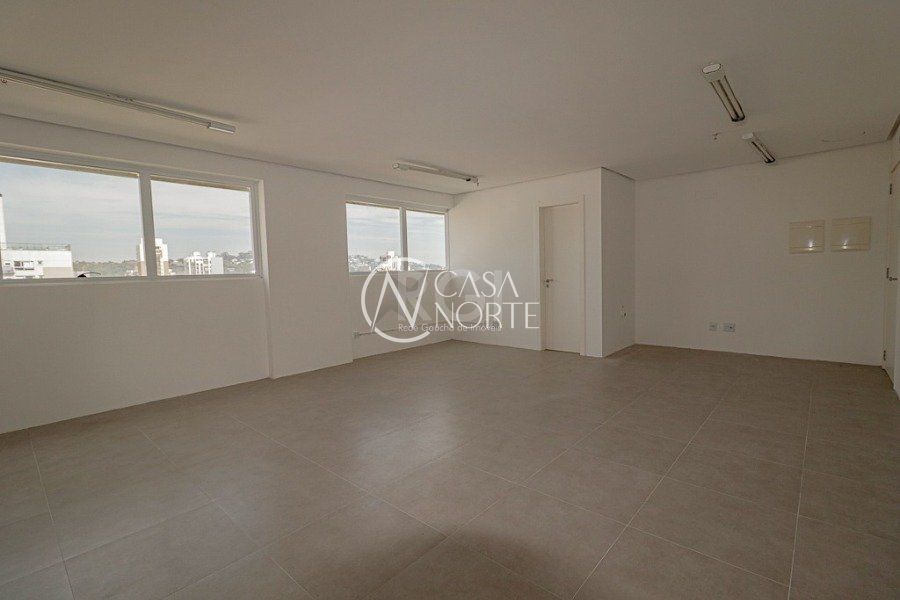 Sala Comercial à venda com 1 quarto, 36m², 1 vaga, Avenida Erico Verissimo no bairro Menino Deus em Porto Alegre