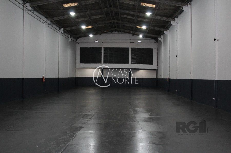 Pavilhão à venda com 1 quarto, 747m², Avenida Ernesto Neugebauer no bairro Humaitá em Porto Alegre