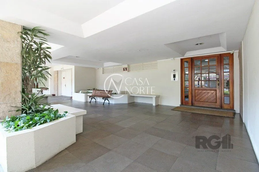 Apartamento à venda com 2 quartos, 68m², Rua Santa Cecília no bairro Santa Cecília em Porto Alegre