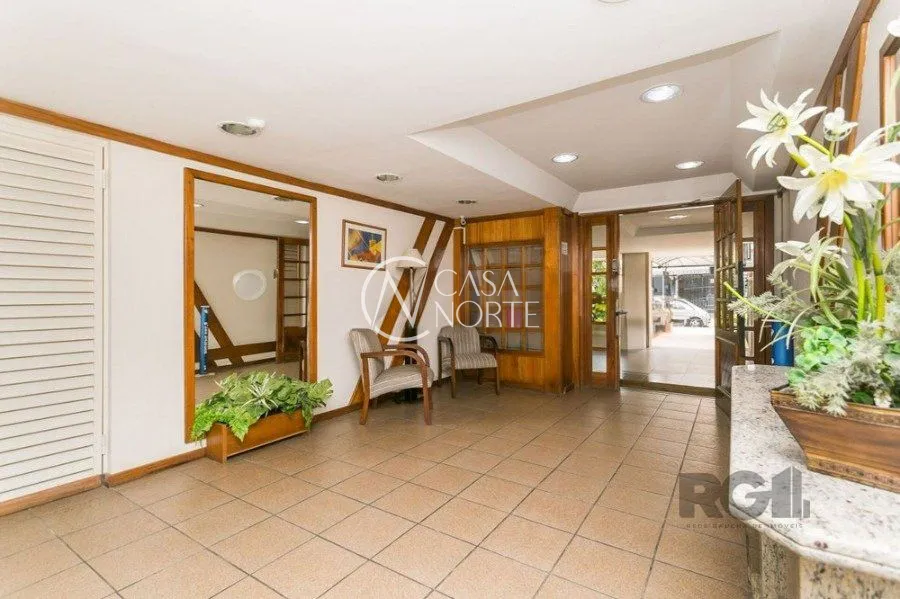 Apartamento à venda com 2 quartos, 68m², Rua Santa Cecília no bairro Santa Cecília em Porto Alegre