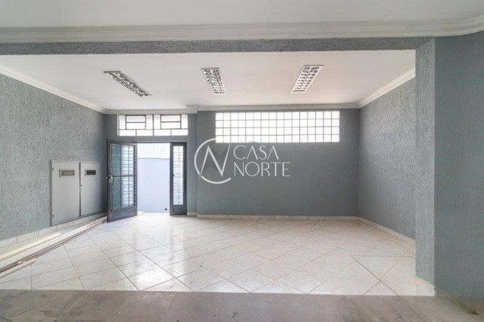 Prédio Comercial à venda com 8 quartos, 2175m², 10 vagas, Rua Machado de Assis no bairro Partenon em Porto Alegre