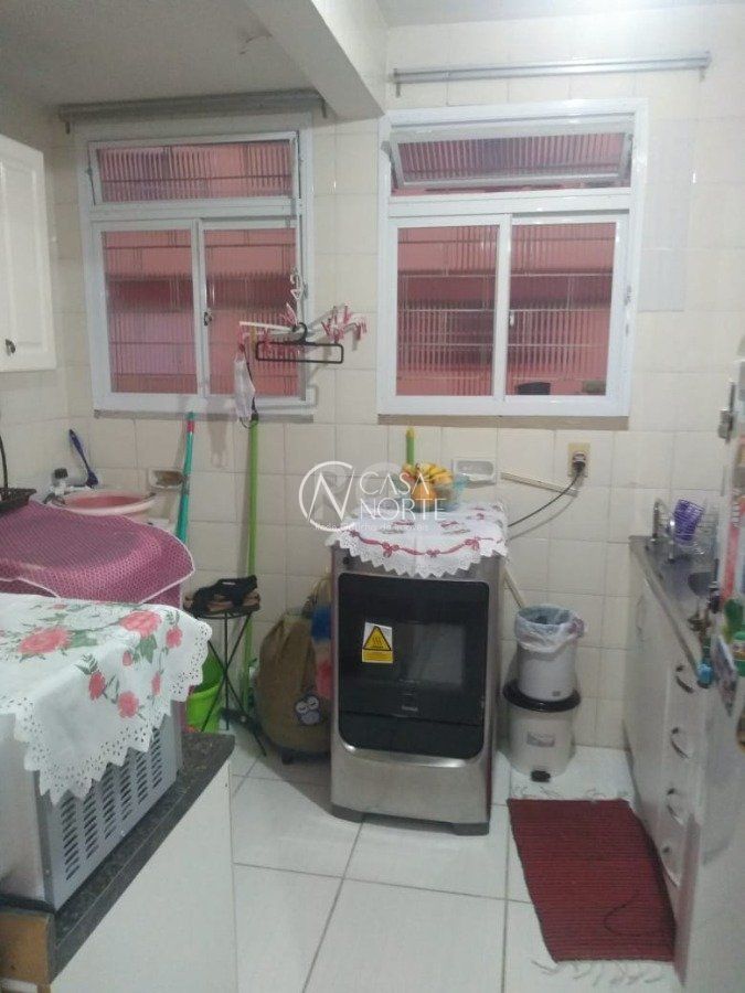 Apartamento à venda com 1 quarto, 36m², 1 vaga, Travessa Escobar no bairro Camaquã em Porto Alegre
