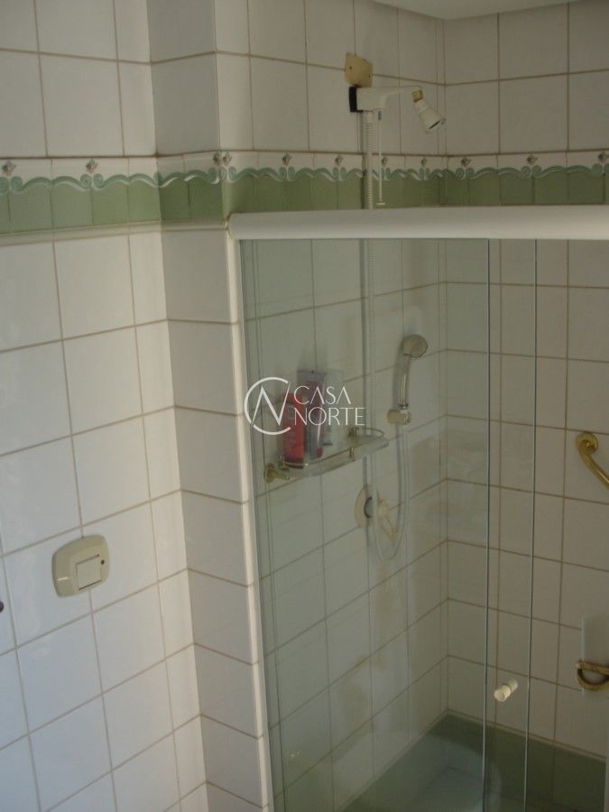 Cobertura à venda com 3 quartos, 640m², 3 suítes, 2 vagas, Rua Amelia Teles no bairro Petrópolis em Porto Alegre