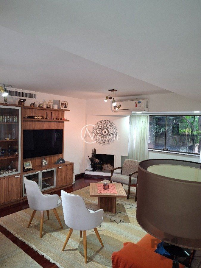 Apartamento à venda com 3 quartos, 297m², 3 suítes, 2 vagas, Rua Comendador Rheingantz no bairro Auxiliadora em Porto Alegre