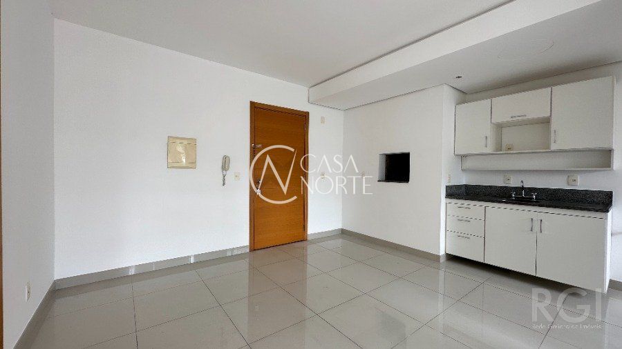 Apartamento à venda com 2 quartos, 65m², 1 suíte, 1 vaga, Rua General Lima e Silva no bairro Centro Histórico em Porto Alegre