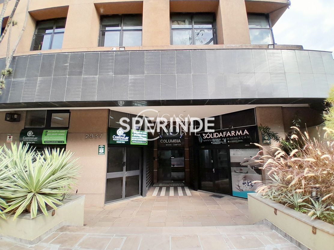 Conjunto Comercial à venda com 1 quarto, 43m², Avenida Cristóvão Colombo no bairro Floresta em Porto Alegre