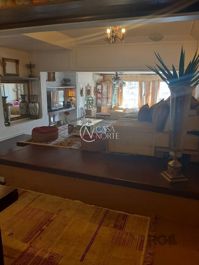 Apartamento à venda com 3 quartos, 127m², 1 suíte, 1 vaga, Rua Engenheiro Alvaro Nunes Pereira no bairro Moinhos de Vento em Porto Alegre