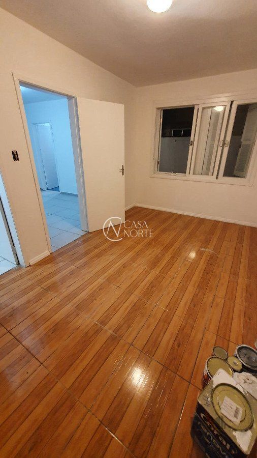 Apartamento à venda com 1 quarto, 37m², Rua Sete de Abril no bairro Floresta em Porto Alegre