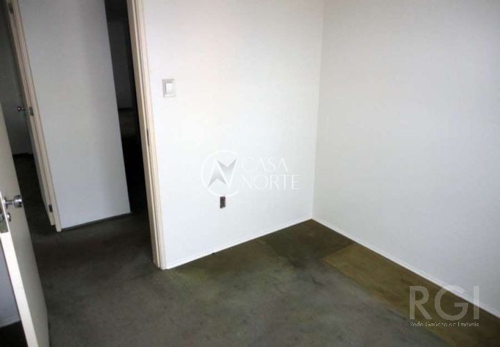 Apartamento à venda com 3 quartos, 128m², 1 vaga, Rua Ramiro Barcelos no bairro Rio Branco em Porto Alegre