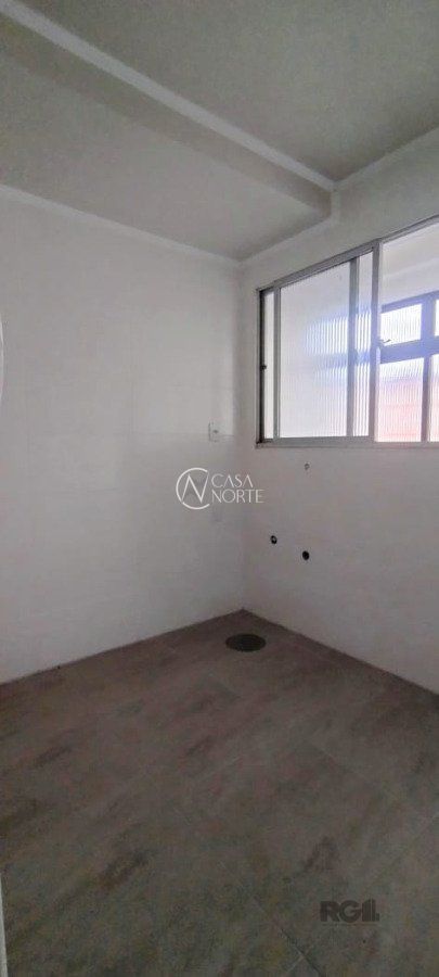 Apartamento à venda com 2 quartos, 54m², 1 vaga, Rua Ari Barroso no bairro Sarandi em Porto Alegre