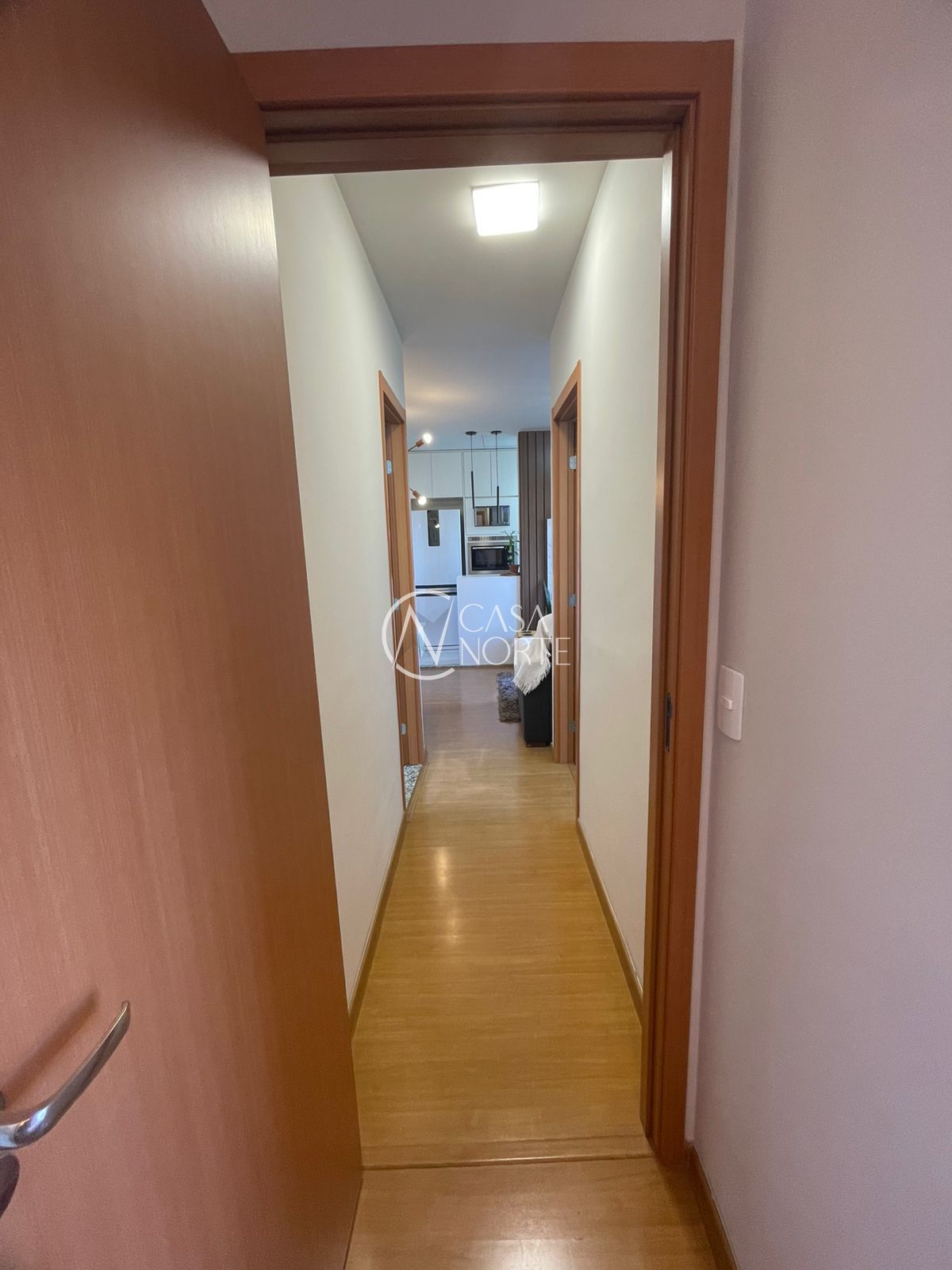 Apartamento à venda com 2 quartos, 44m², 1 vaga, Rua Reverendo Olavo Nunes no bairro Parque Santa Fé em Porto Alegre