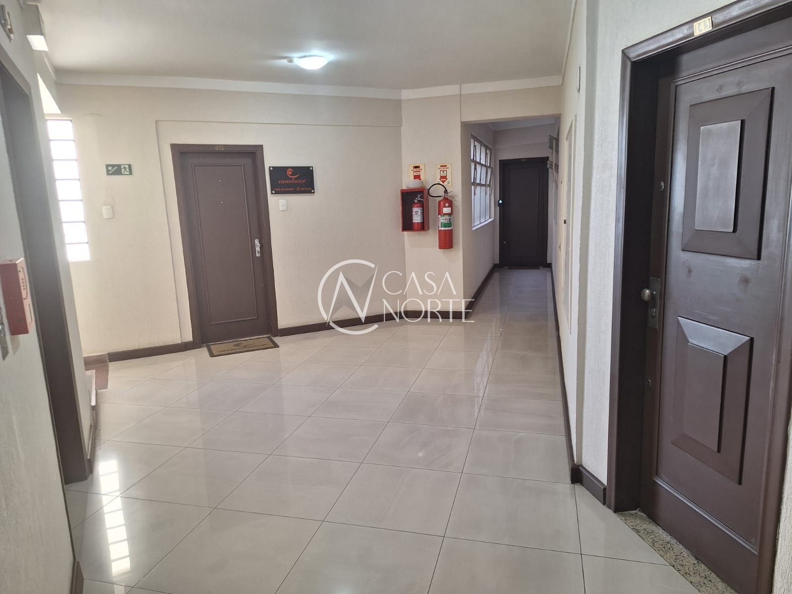 Sala Comercial à venda com -4 quarto, 113m², Avenida Farrapos no bairro Floresta em Porto Alegre