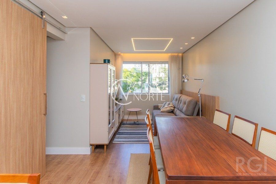 Apartamento à venda com 3 quartos, 74m², 1 suíte, 1 vaga, Rua São Manoel no bairro Rio Branco em Porto Alegre
