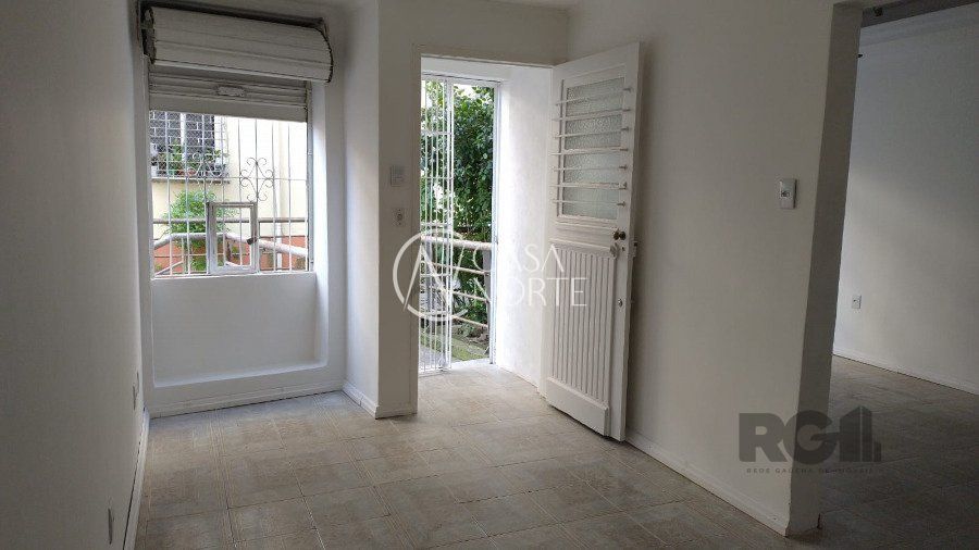 Apartamento à venda com 3 quartos, 56m², Rua Vinte e Quatro de Maio no bairro Centro Histórico em Porto Alegre