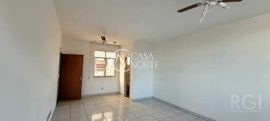 Sala Comercial à venda com 1 quarto, 34m², Avenida Polonia no bairro São Geraldo em Porto Alegre