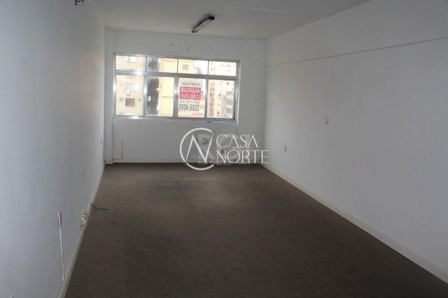 Sala Comercial à venda , 42m², Rua General Andrade Neves no bairro Centro Histórico em Porto Alegre