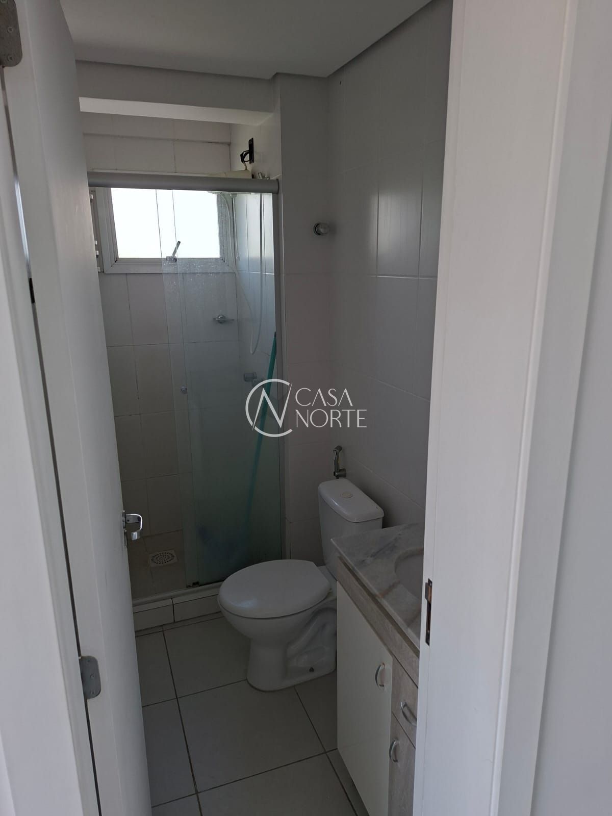 Apartamento à venda com 1 quarto, 38m², 1 vaga, Rua Fagundes Varela no bairro Santo Antônio em Porto Alegre