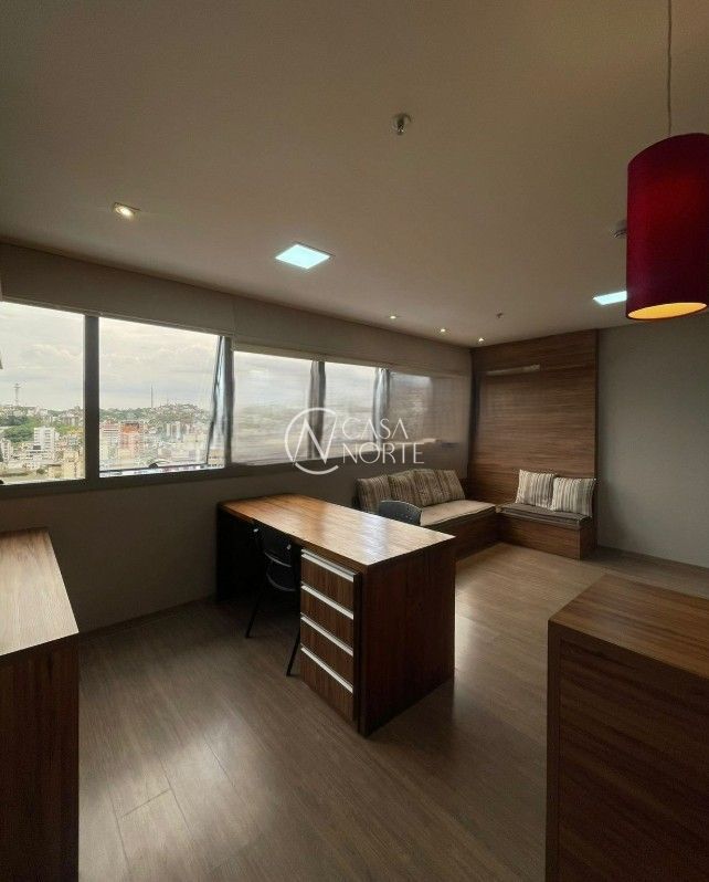 Sala Comercial à venda com 2 quartos, 34m², 1 vaga, Avenida Getúlio Vargas no bairro Menino Deus em Porto Alegre