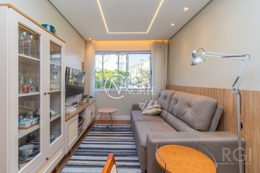 Apartamento à venda com 3 quartos, 74m², 1 suíte, 1 vaga, Rua São Manoel no bairro Rio Branco em Porto Alegre