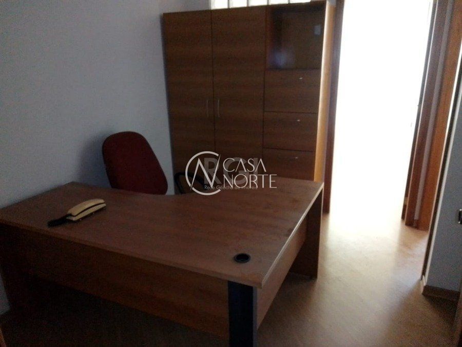 Sala Comercial à venda com 1 quarto, 48m², 1 vaga, Rua Antenor Lemos no bairro Menino Deus em Porto Alegre