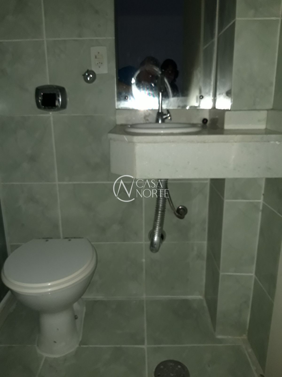 Kitnet à venda com 1 quarto, 24m², Rua Demétrio Ribeiro no bairro Centro Histórico em Porto Alegre