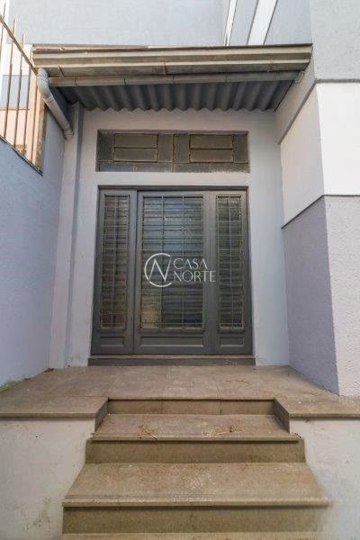 Prédio Comercial à venda com 8 quartos, 2175m², 10 vagas, Rua Machado de Assis no bairro Partenon em Porto Alegre
