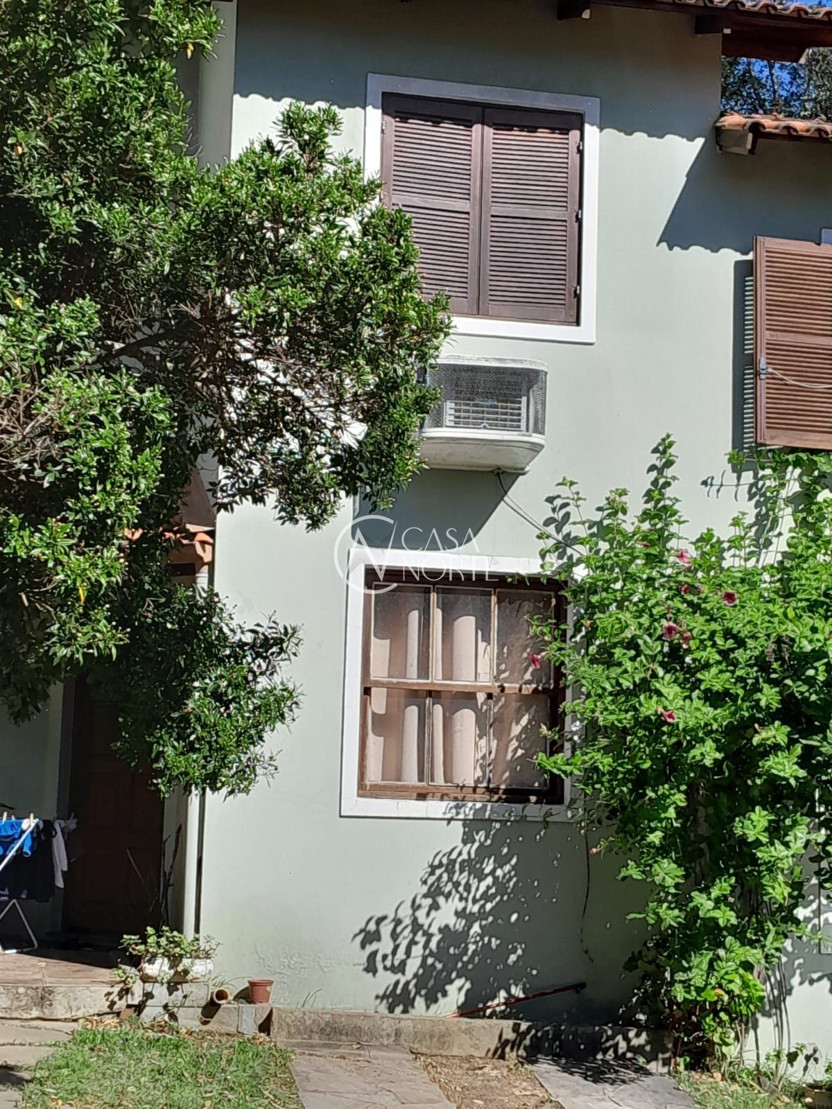 Casa de Condomínio à venda com 2 quartos, 68m², 1 vaga, Rua Dolores Duran no bairro Lomba do Pinheiro em Porto Alegre