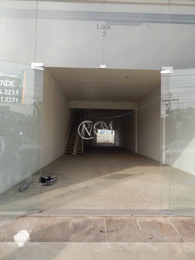 Loja à venda com 3 quartos, 277m², 2 vagas, Avenida Doutor Carlos Barbosa no bairro Medianeira em Porto Alegre