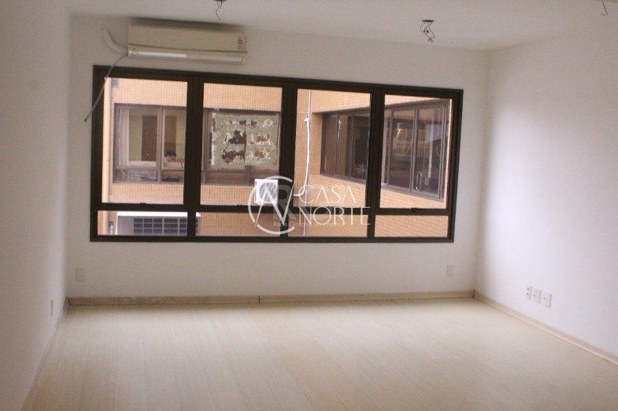 Sala Comercial à venda com 1 quarto, 42m², 1 vaga, Avenida Aureliano de Figueiredo Pinto no bairro Praia de Belas em Porto Alegre